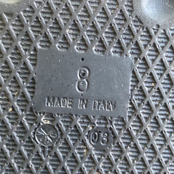 Adidas Adilette Slides - Picture 9 of 11